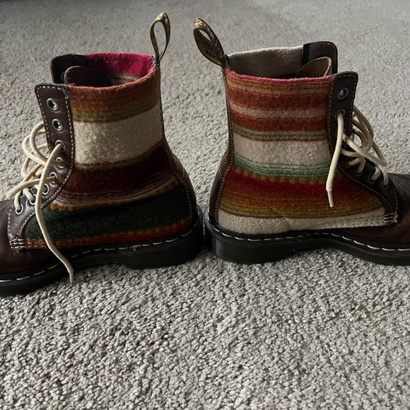 Doc Martens x Pendleton Boots - Picture 5 of 6